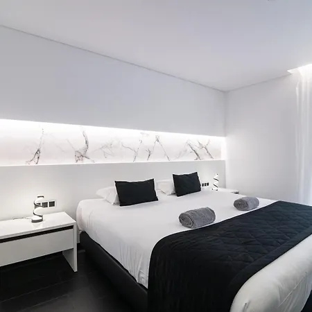 Гостевой дом The Rock Понта-Делгада